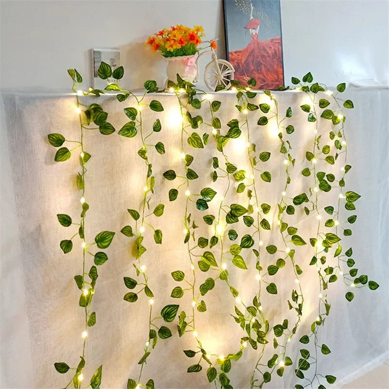 Guirlande Lumineuse Vigne Feuilles Vertes – Fleurs LED à Piles pour Décoration Intérieure